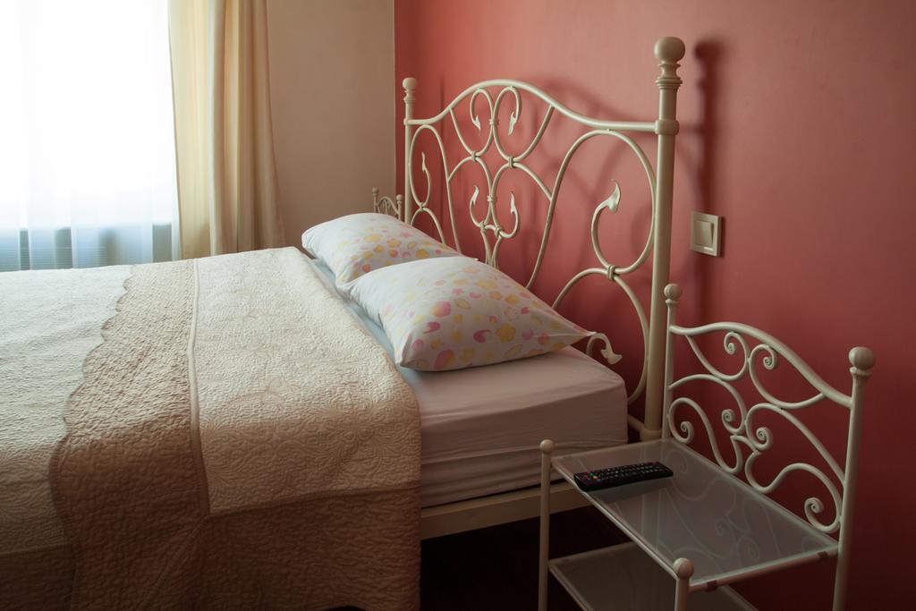 Apartment Roksolana 2 Lviv Bagian luar foto